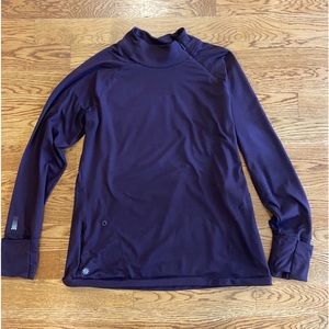 Athleta long sleeve top